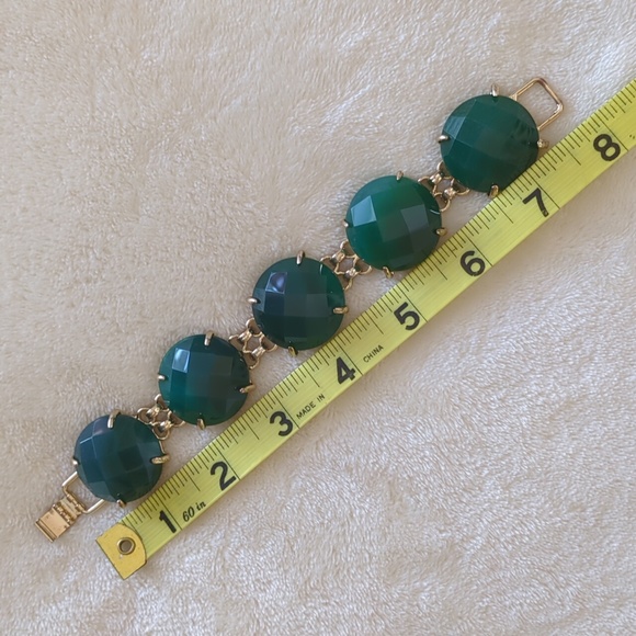 Kendra Scott Cassie Statement Bracelet Emerald Green - Picture 7 of 12